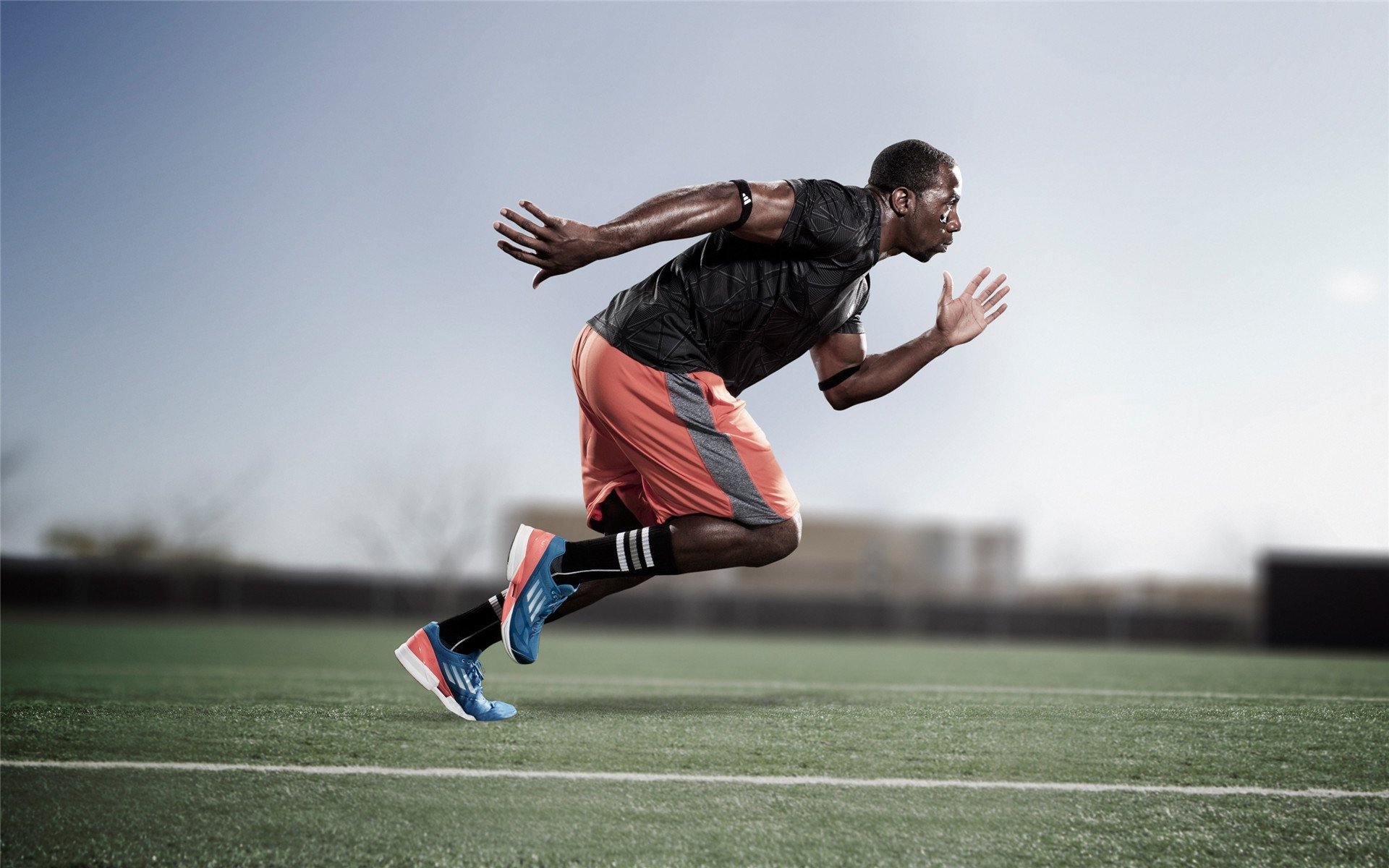 未来创新:采用AR技术实现虚拟比赛体验,ar及vr虚拟体验有哪些