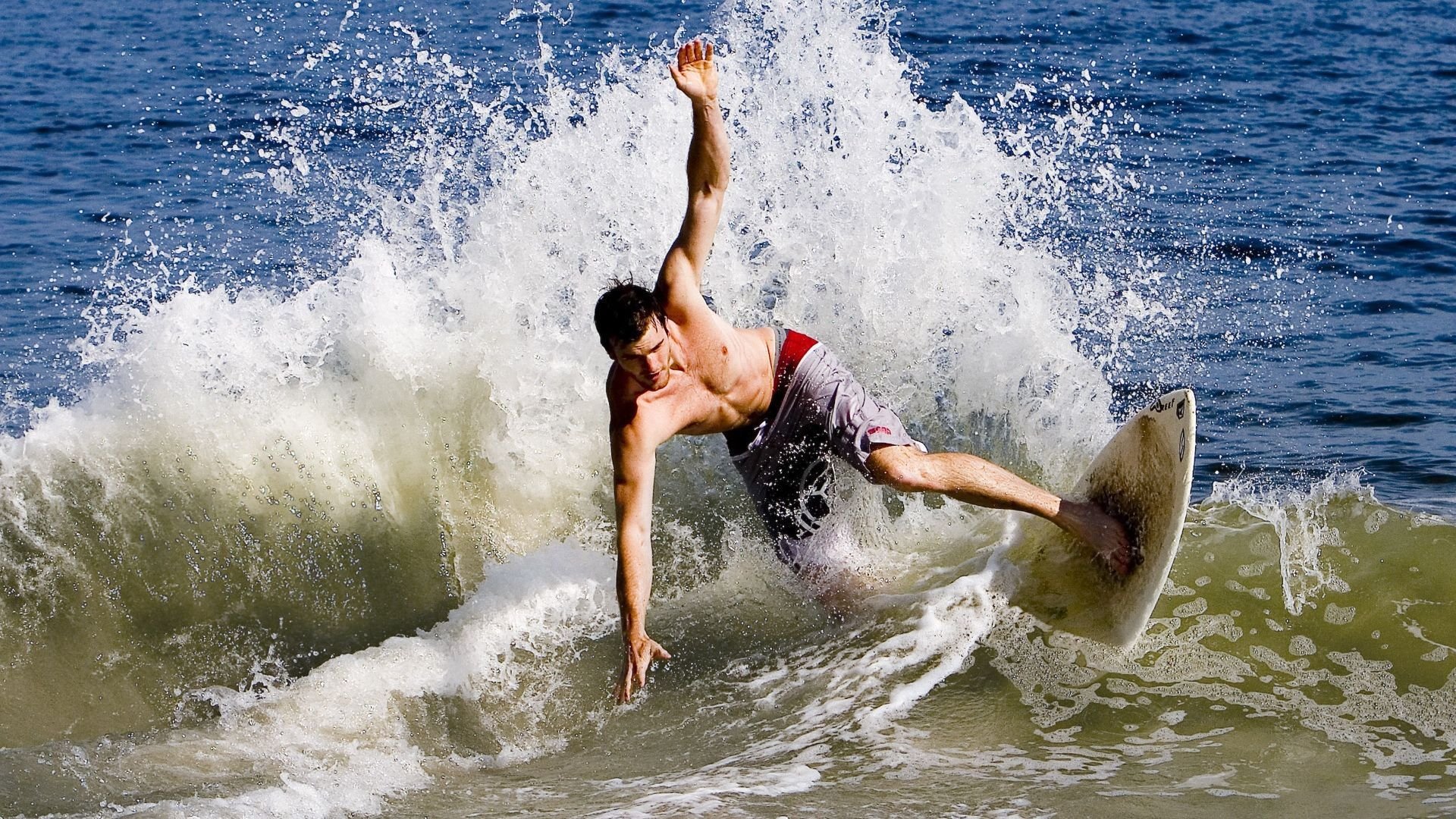 “龙泉驿区东安湖赛场:全新运动项目迎接全球观众”